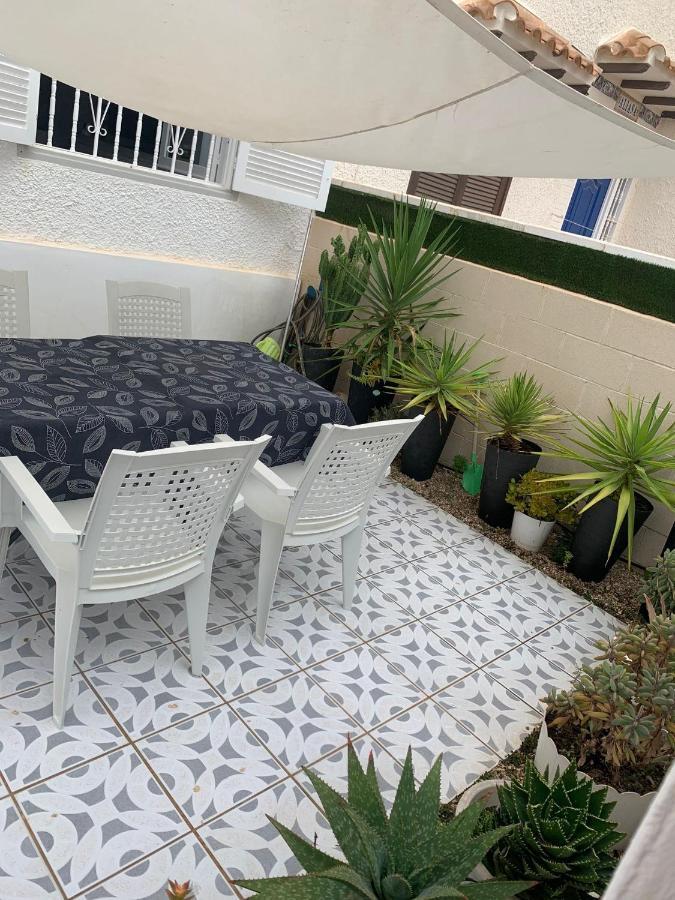 فيلا Casa De La Playa تورّيفيِخا المظهر الخارجي الصورة