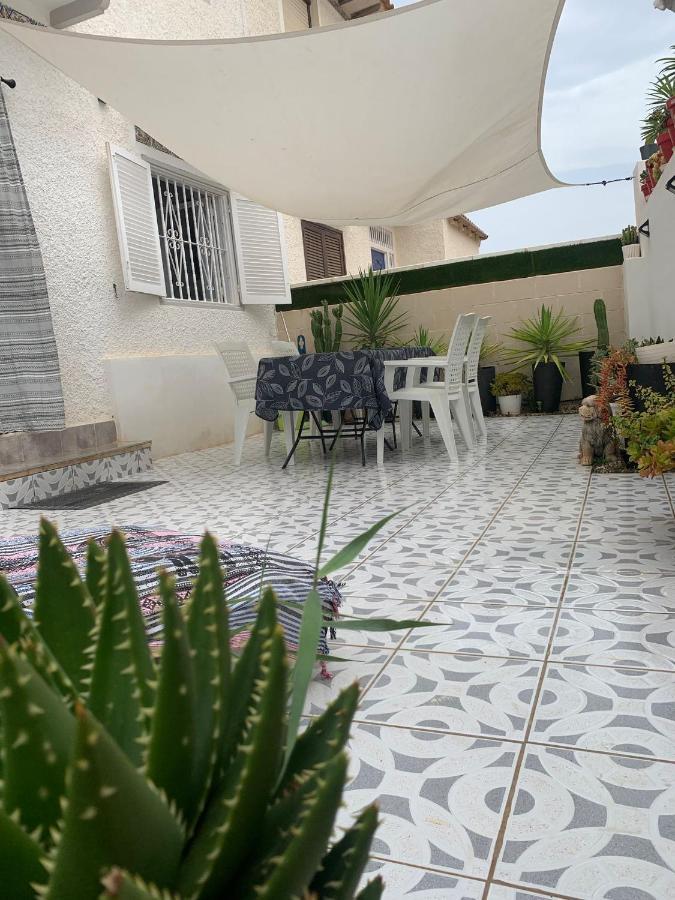 فيلا Casa De La Playa تورّيفيِخا المظهر الخارجي الصورة